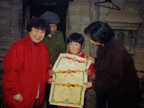 [敬业奉献]将毕生心血献给新生命——记北京妇产医院主任医师黄醒华